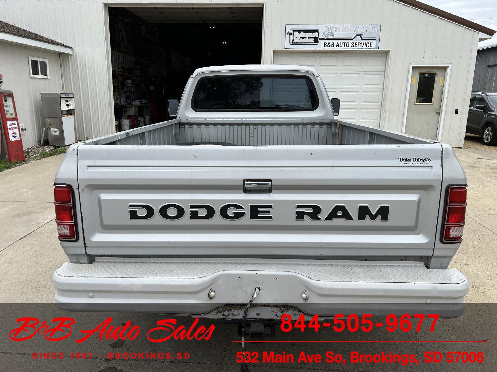 1986-dodge-ram-d150-rwd-for-sale-03