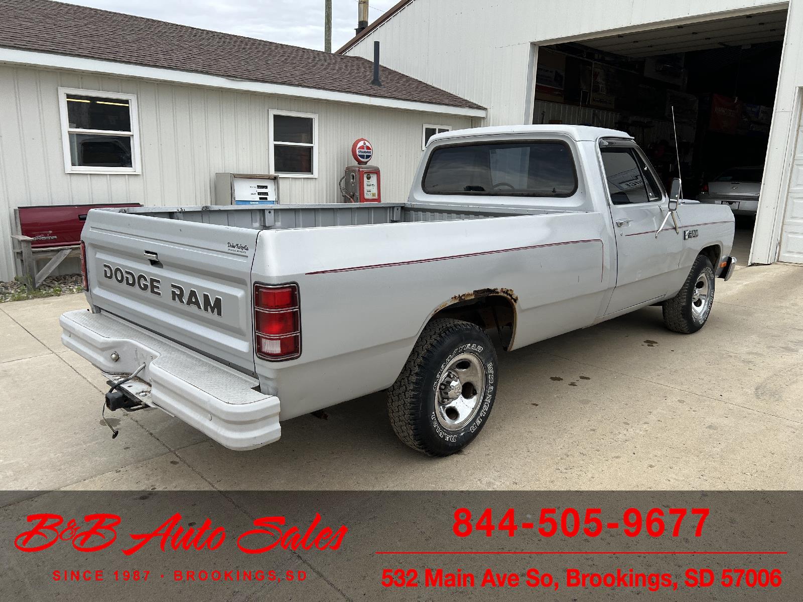 1986-dodge-ram-d150-rwd-for-sale-04