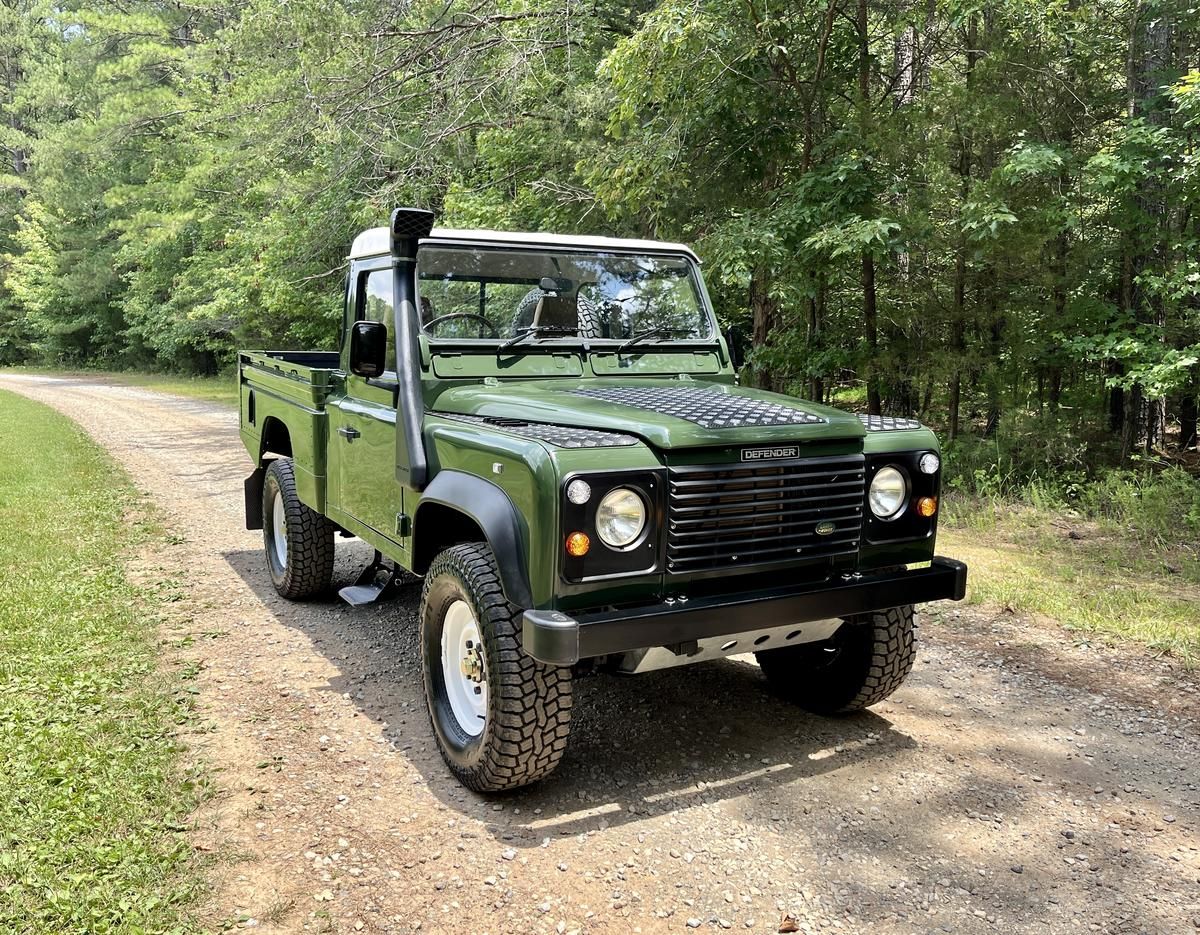 1994-land-rover-defender-110-pickup-03