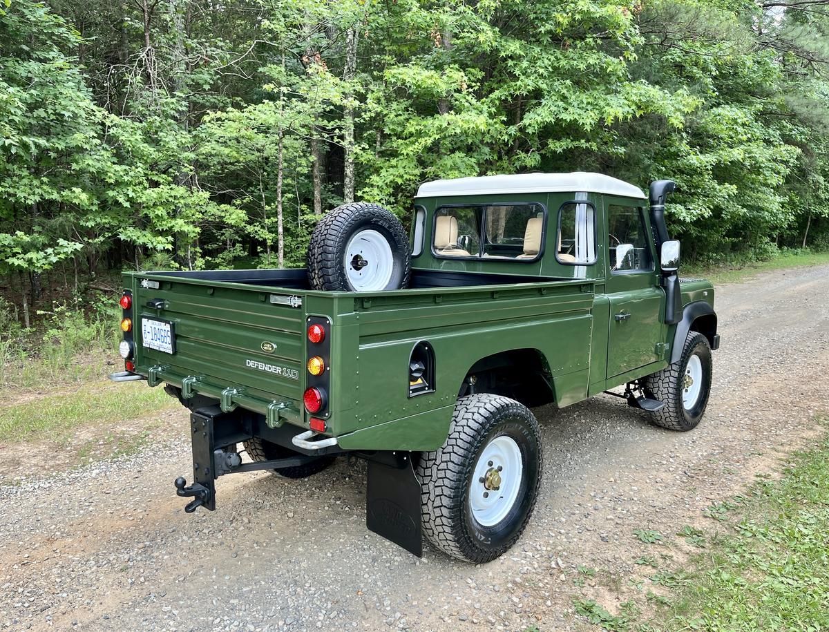 1994-land-rover-defender-110-pickup-08