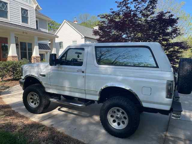 1996-ford-bronco-xlt-for-sale-12