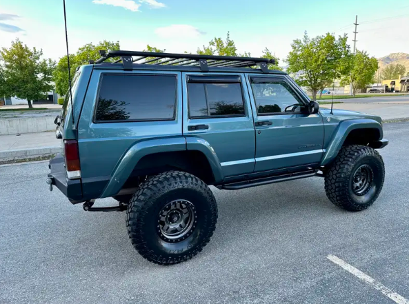 1999-jeep-cherokee-build-40