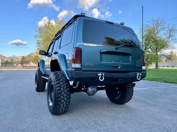 1999-jeep-cherokee-build-44