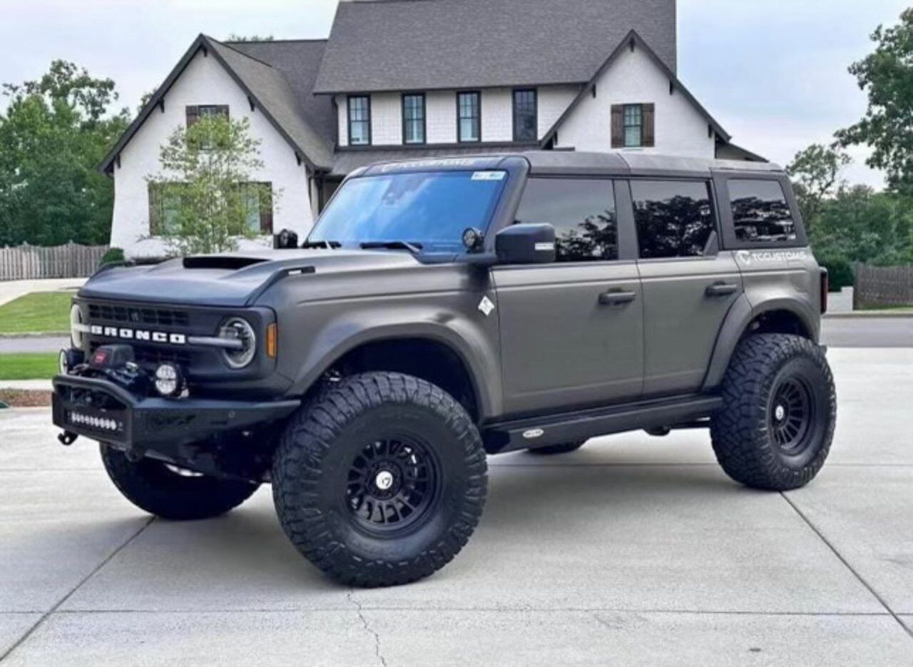 2021-ford-bronco-badlands-for-sale-13