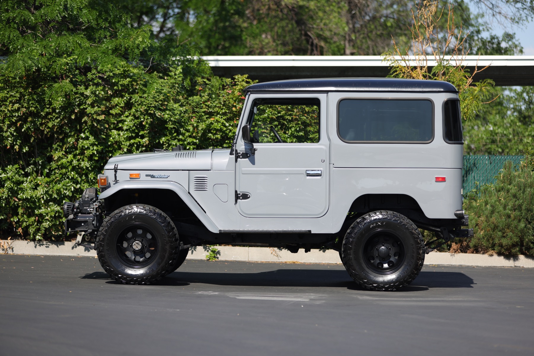 toyota-fj40-for-sale-02