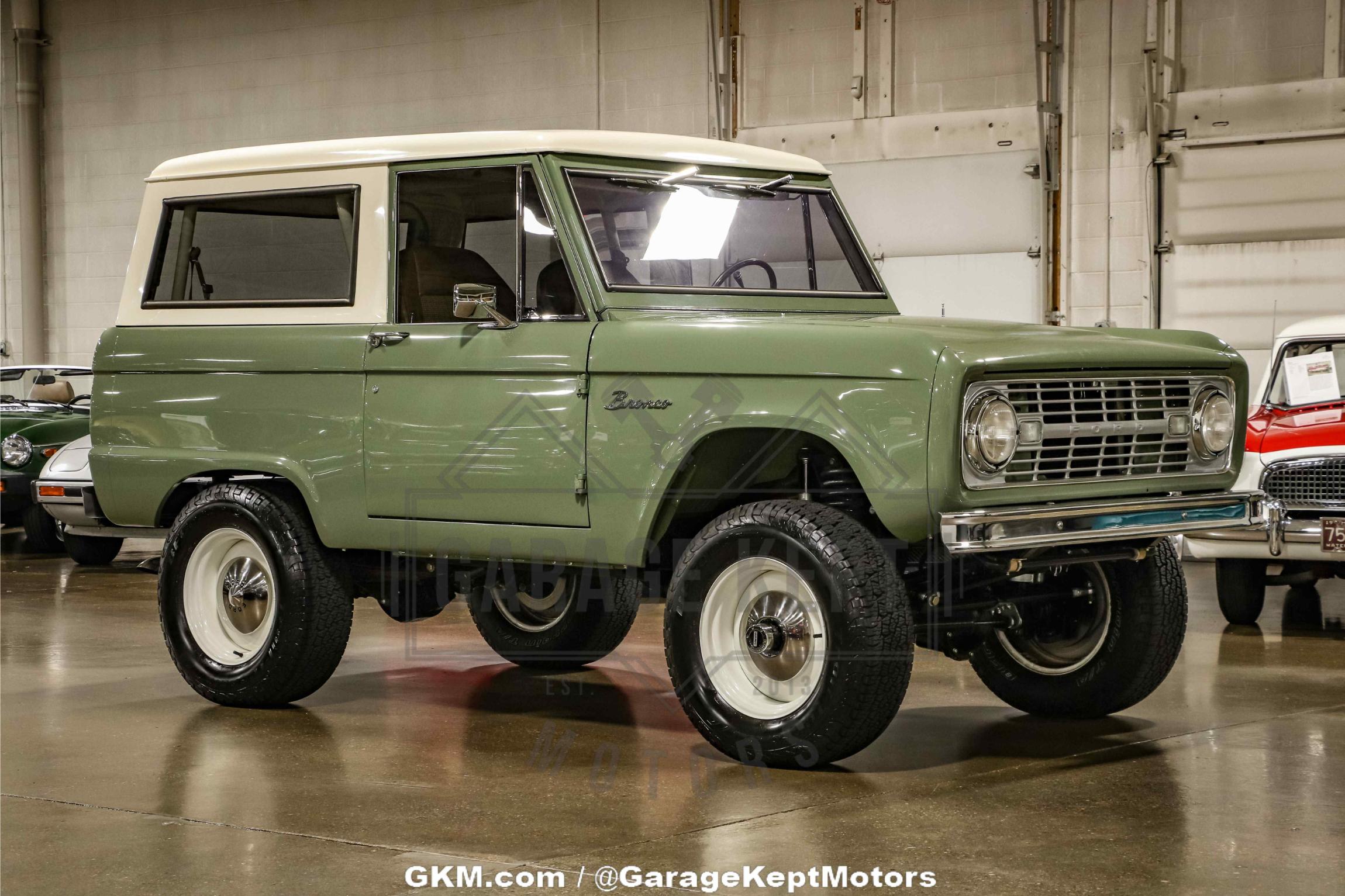 1970-ford-bronco-for-sale-garage-kept-motors-01