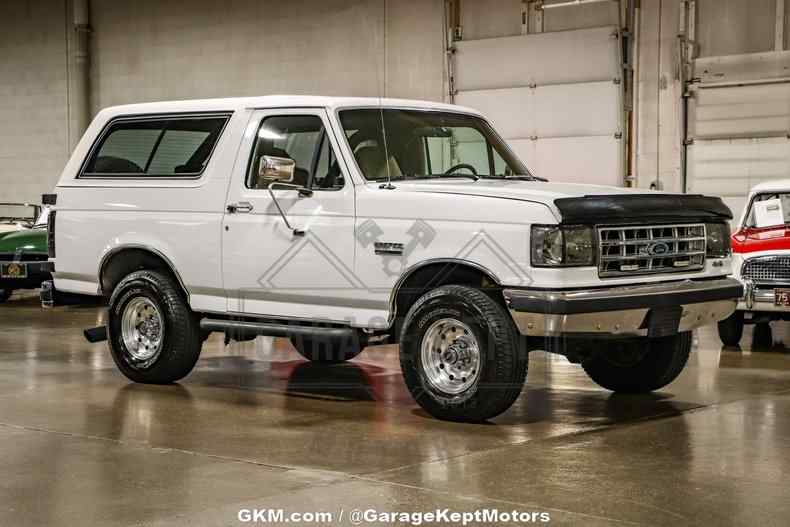 1989-ford-bronco-for-sale-01