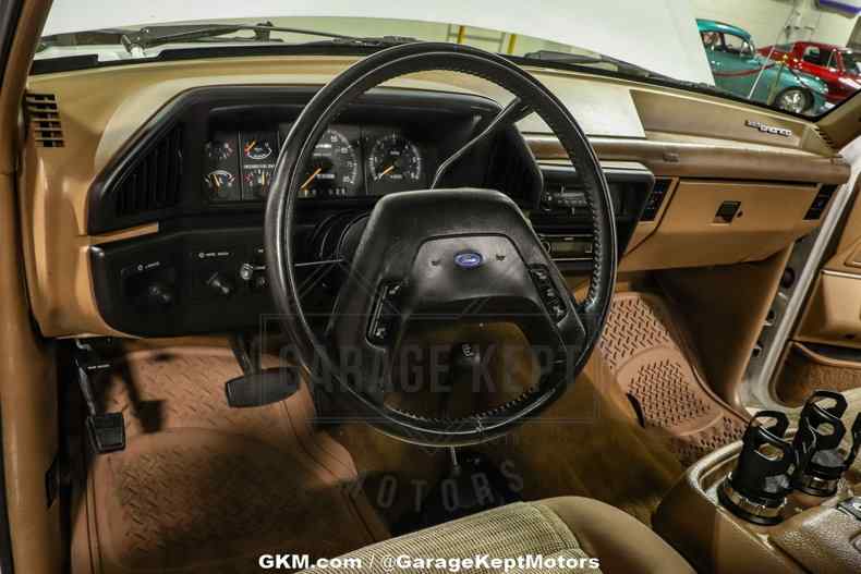 1989-ford-bronco-for-sale-03