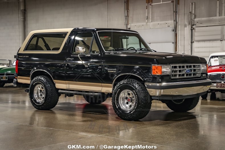 1990-ford-bronco-eddie-bauer-edition