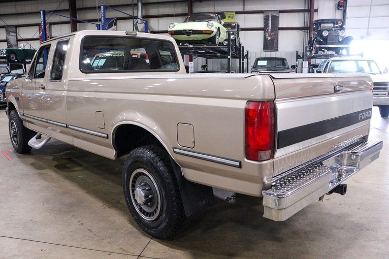 1992-ford-f250-xlt-4x4-for-sale-03