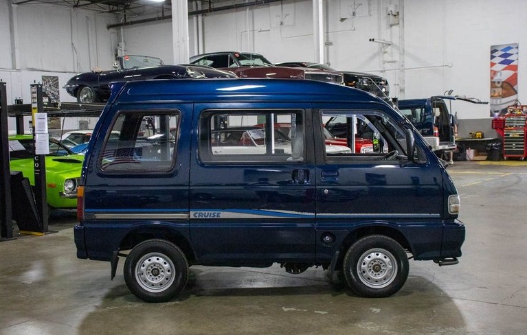 1994-daihatsu-atrai-van (4)