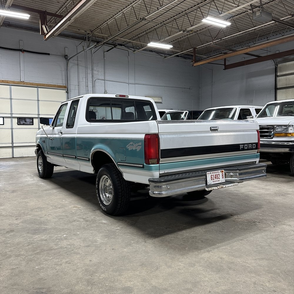 1995-ford-f-150-xlt-02