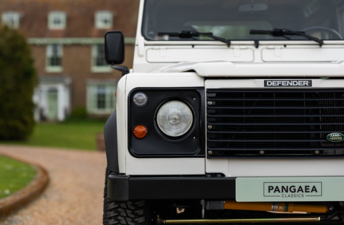 1995-land-rover-defender-90-uk-17