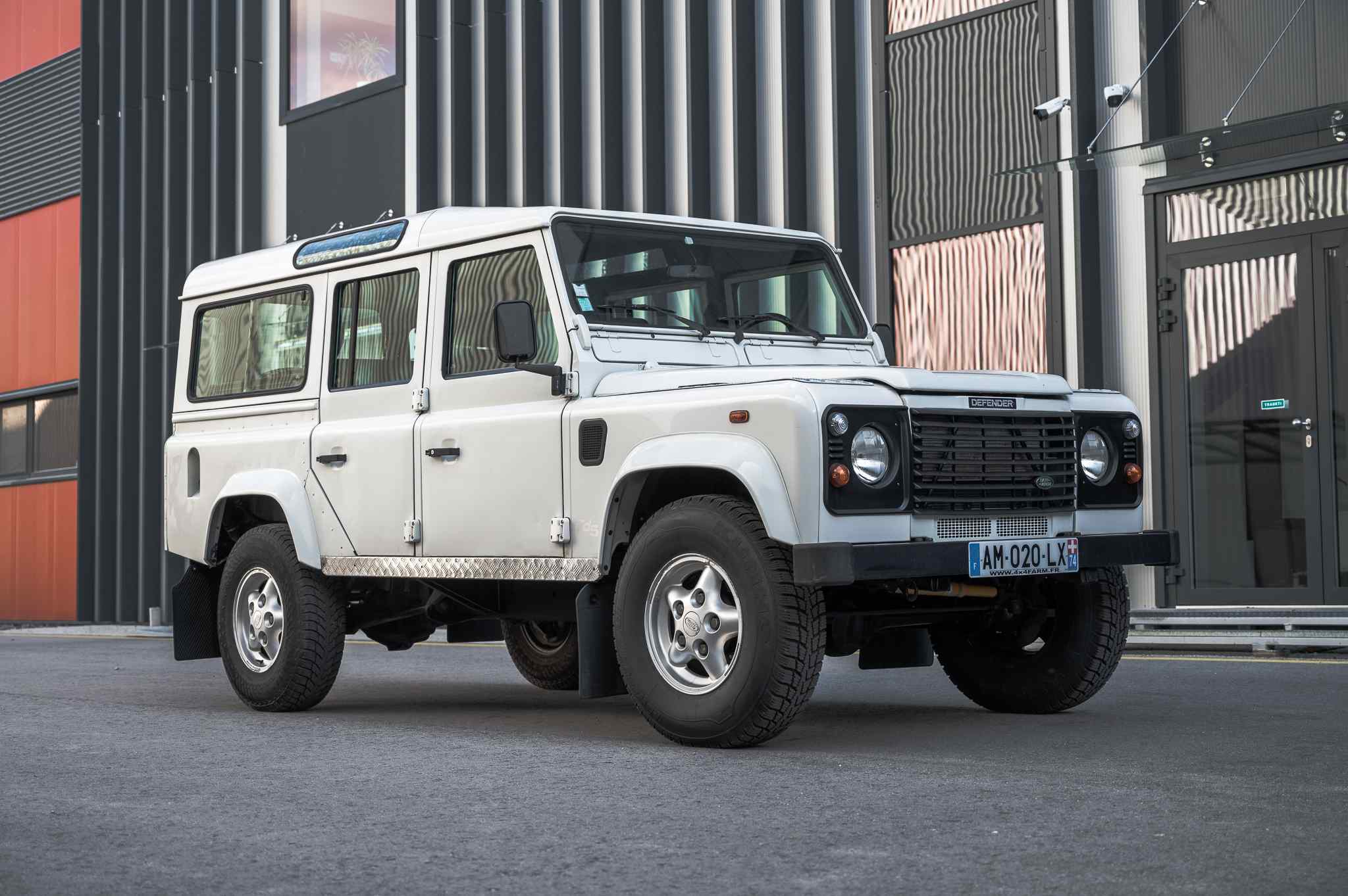 1999-land-rover-defender-110-td5-county-05 (1)