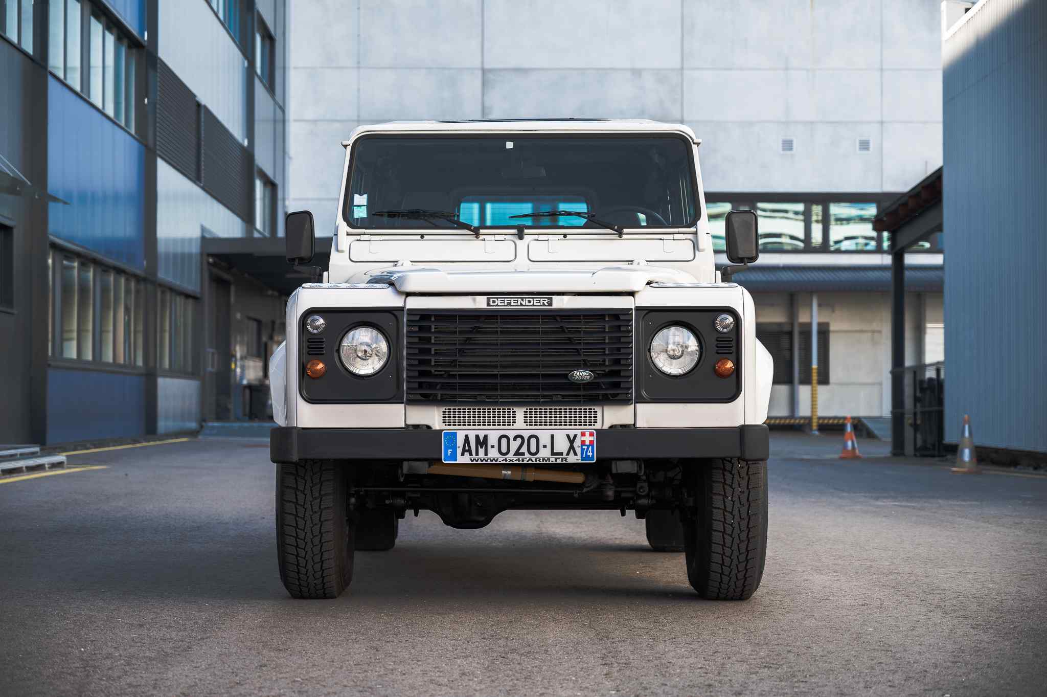 1999-land-rover-defender-110-td5-county-15 (1)