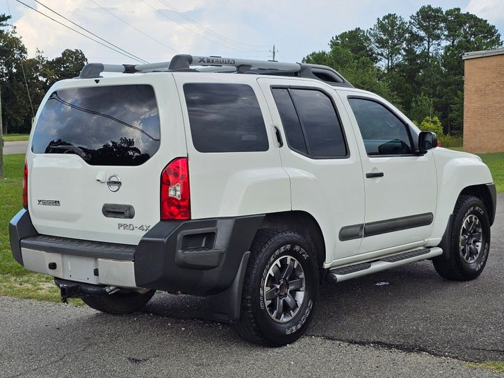 2015-nissan-xterra-pro4x-05