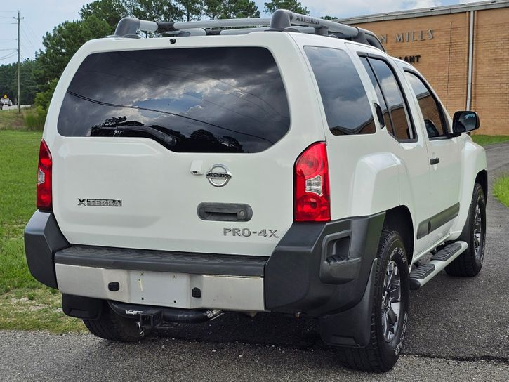 2015-nissan-xterra-pro4x-06