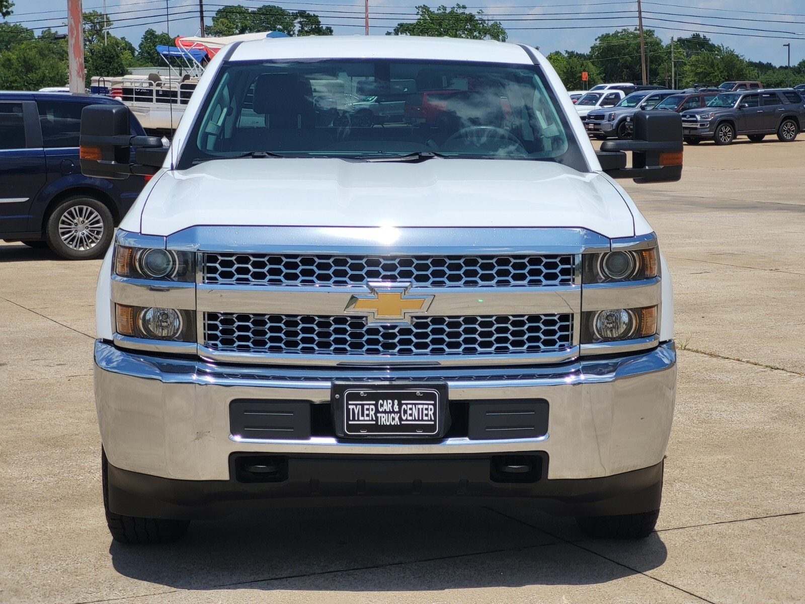 2019-chevrolet-silverado-2500-for-sale-02