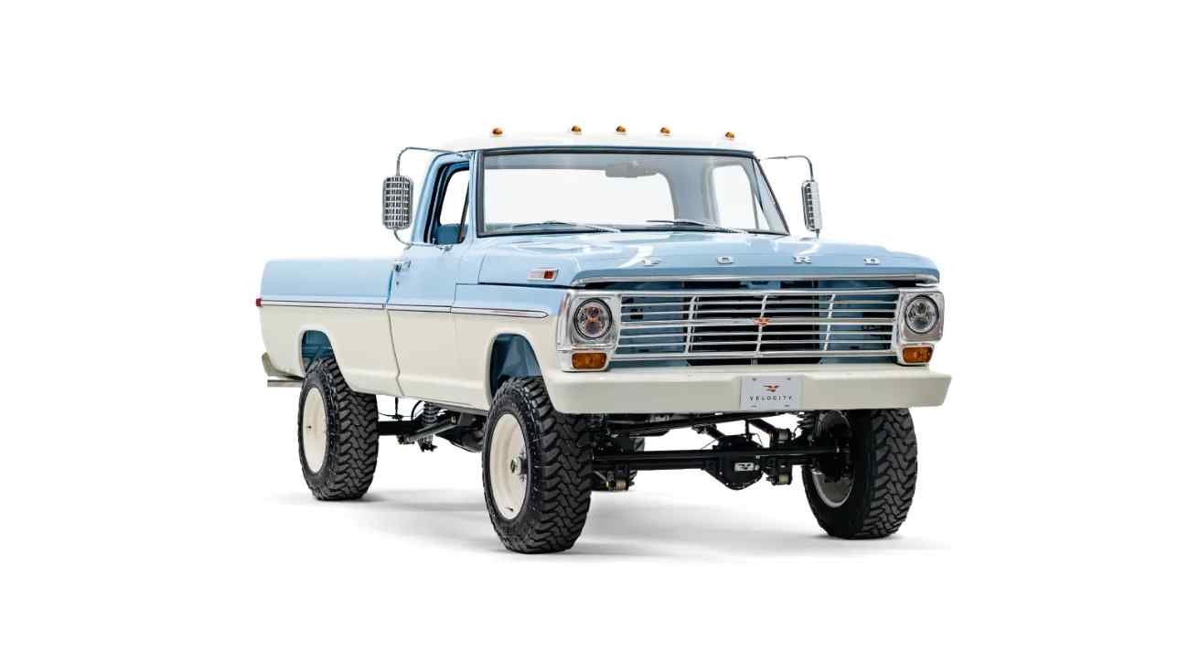 velocity-1968-wind-blue-ford-f250-for-sale-03