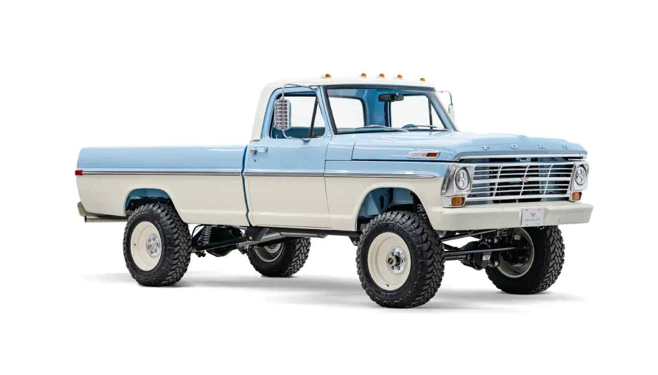 velocity-1968-wind-blue-ford-f250-for-sale-04