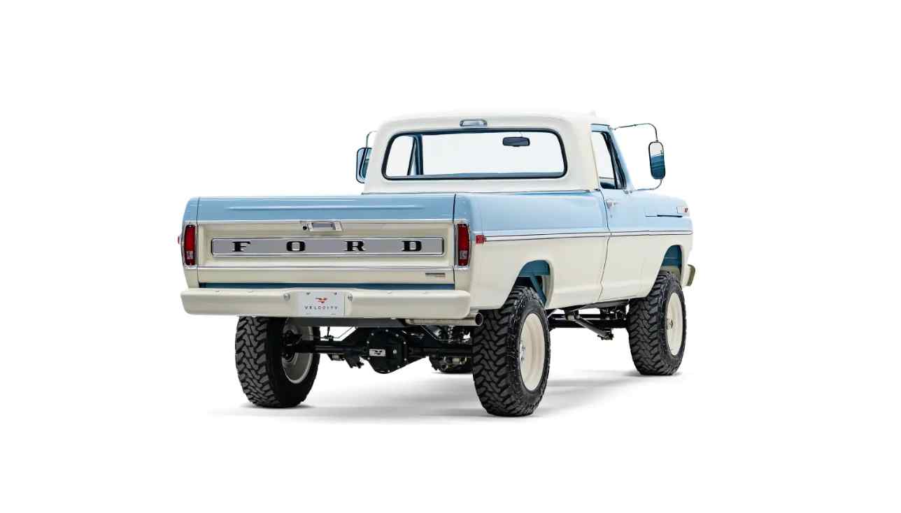 velocity-1968-wind-blue-ford-f250-for-sale-07