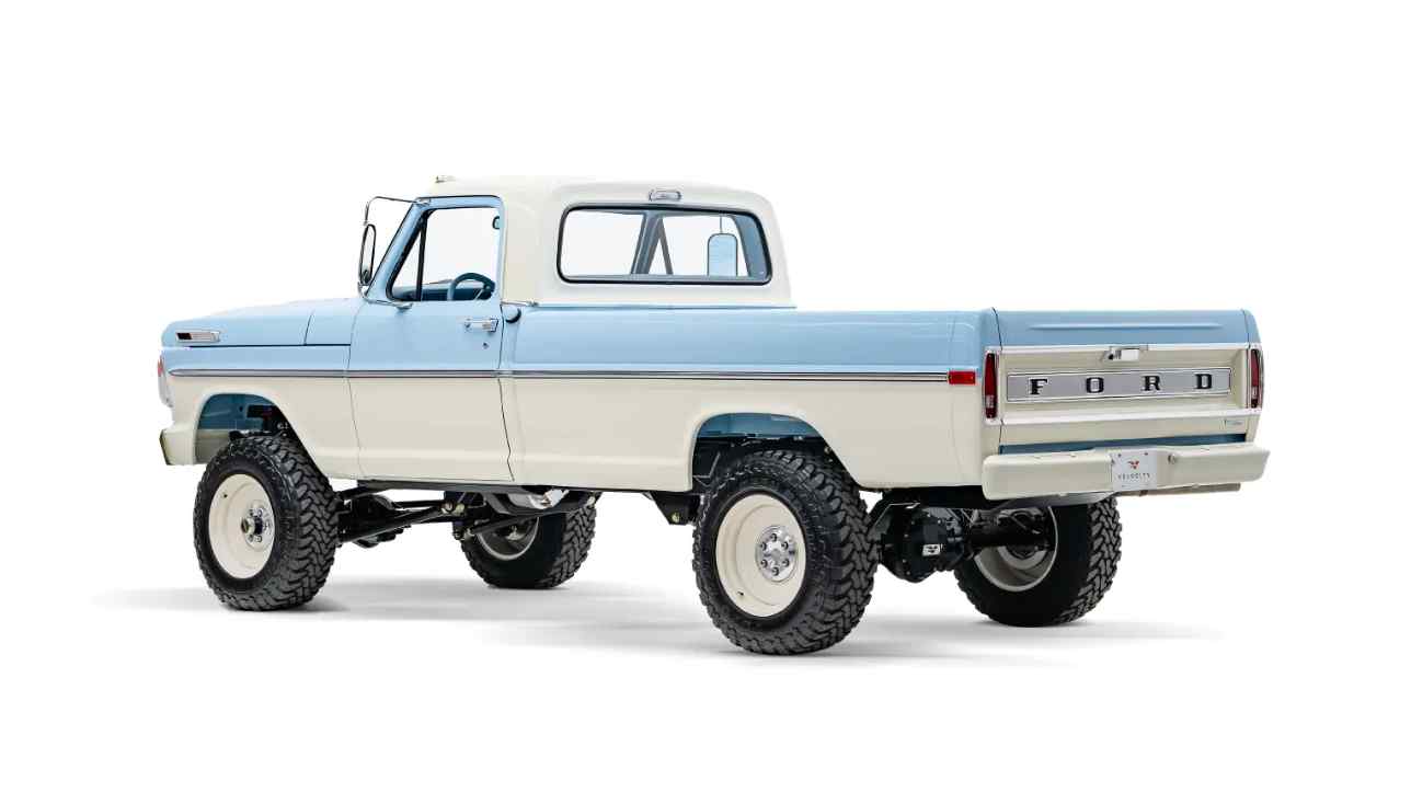 velocity-1968-wind-blue-ford-f250-for-sale-11