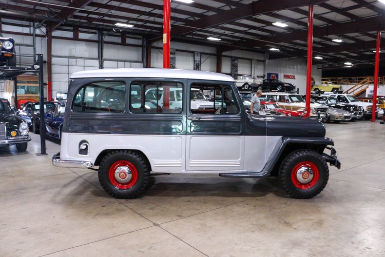 1950-willys-overland-jeepster