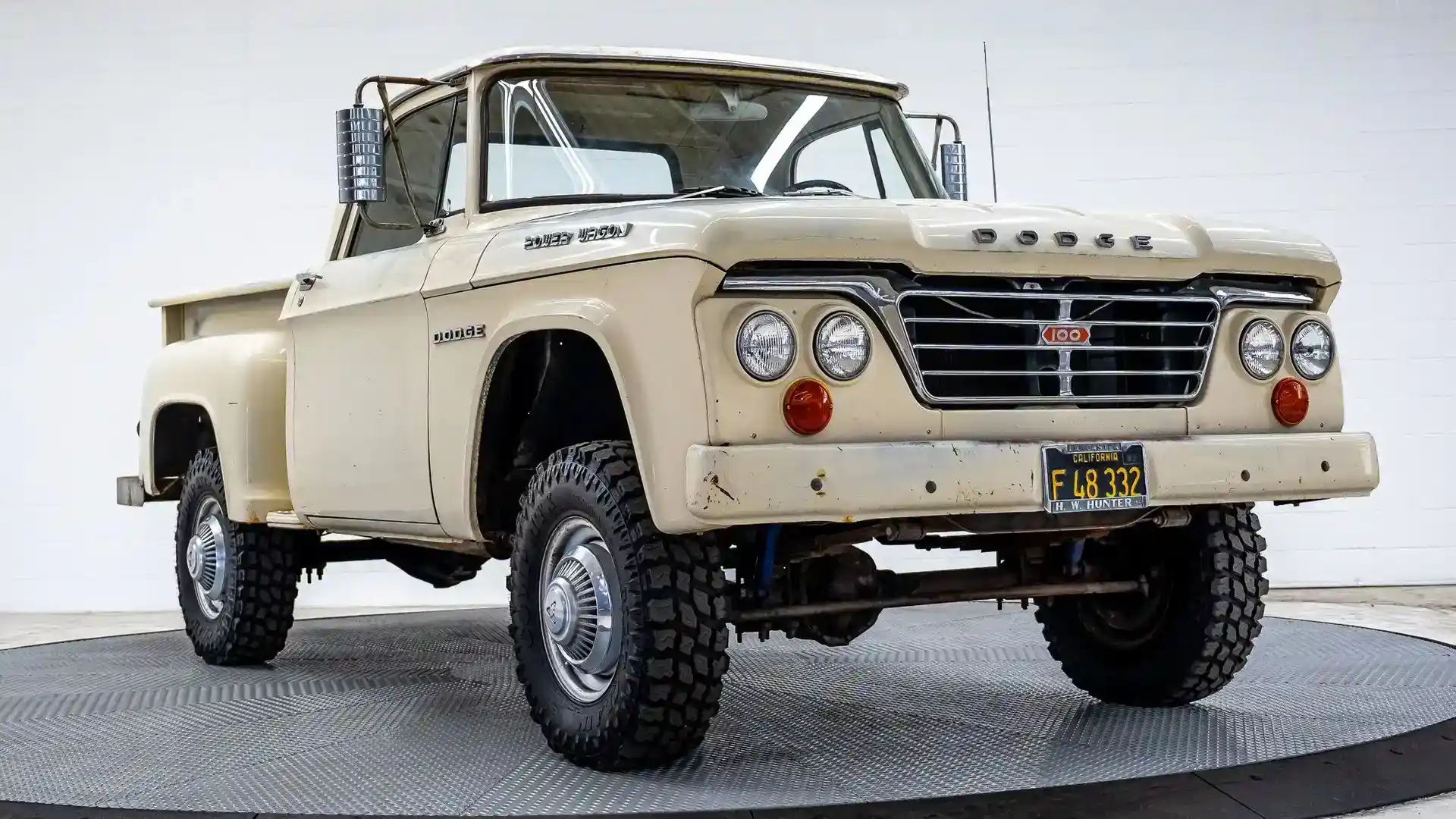 1963-dodge-power-wagon-for-sale-01