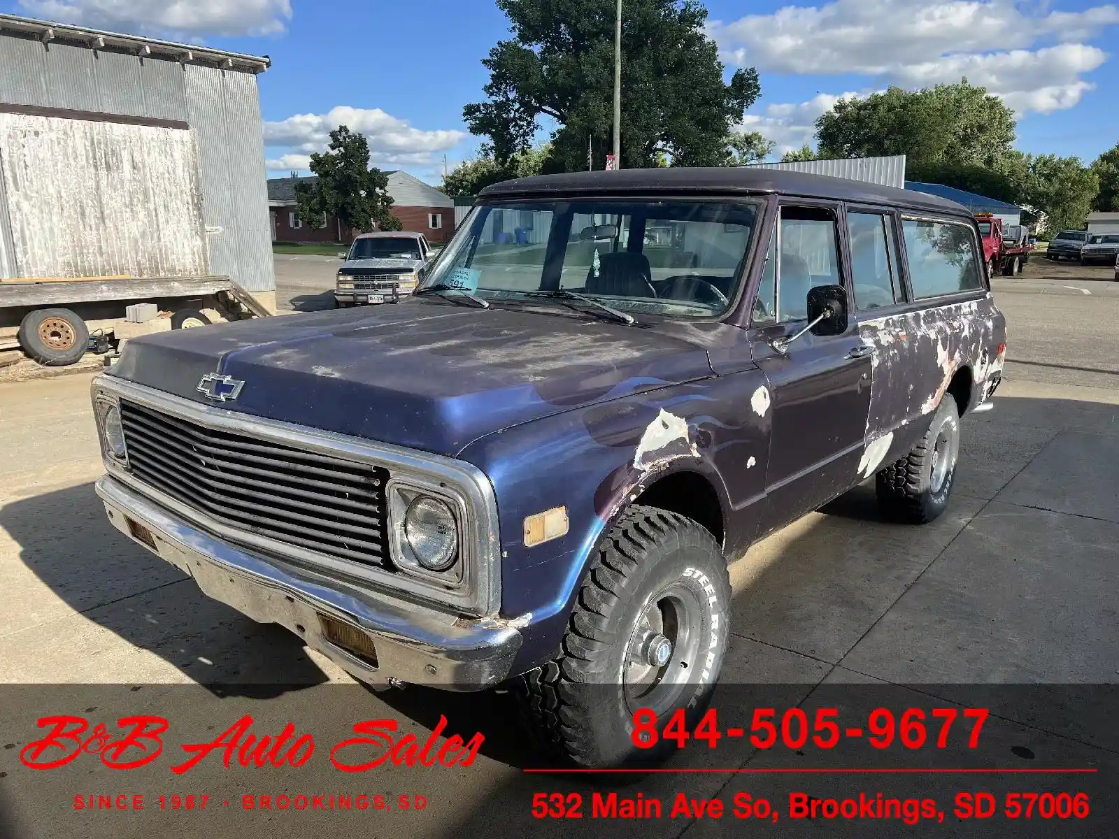 1971-chevrolet-suburban-for-sale-01