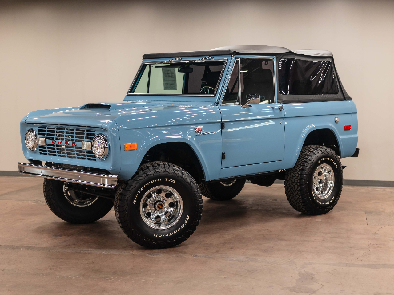 1971-ford-bronco-for-sale-in-denver-01