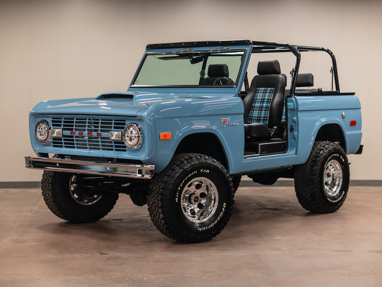 1971-ford-bronco-for-sale-in-denver-09