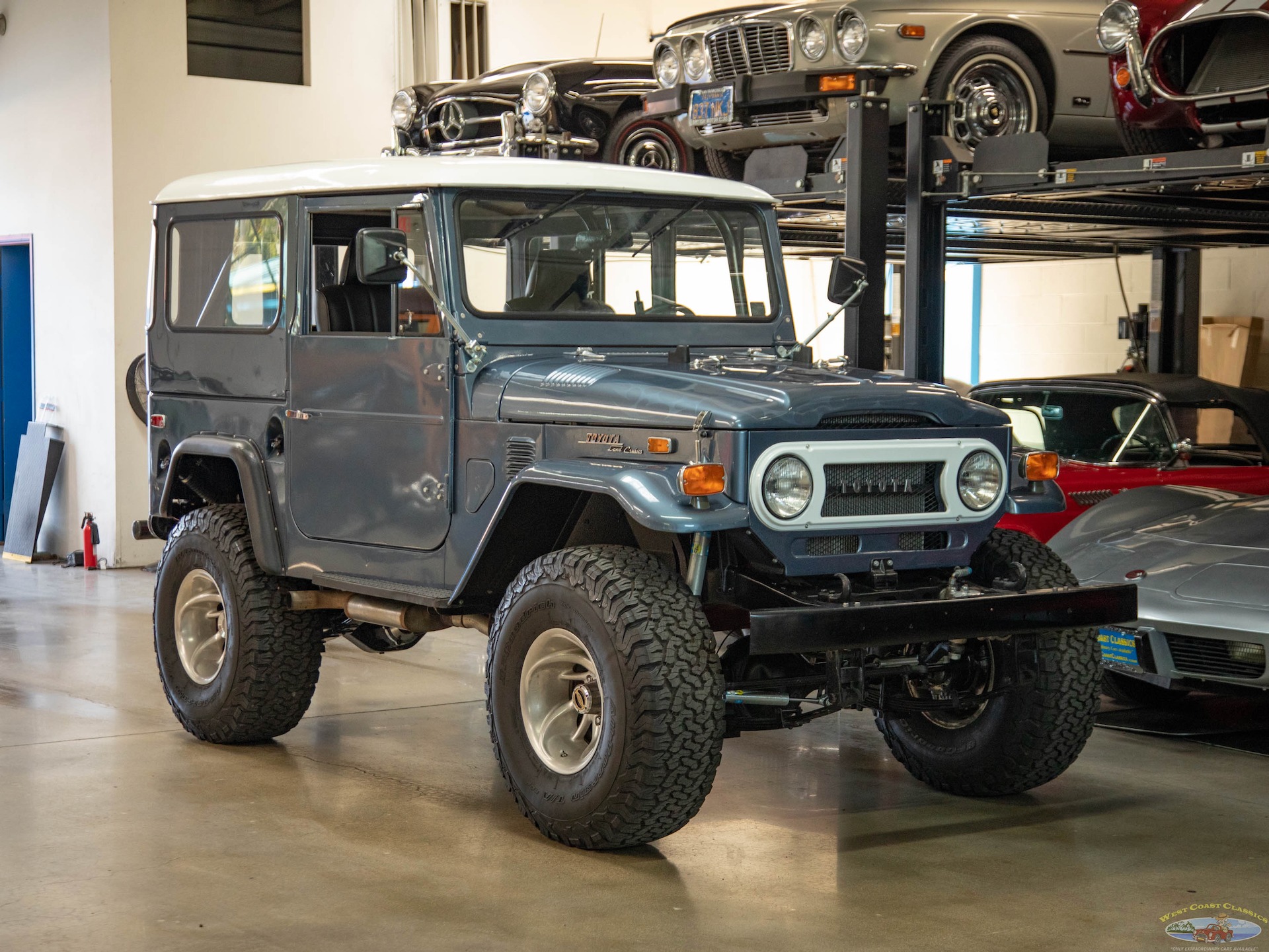 1972-toyota-land-cruiser-fj40-for-sale-01