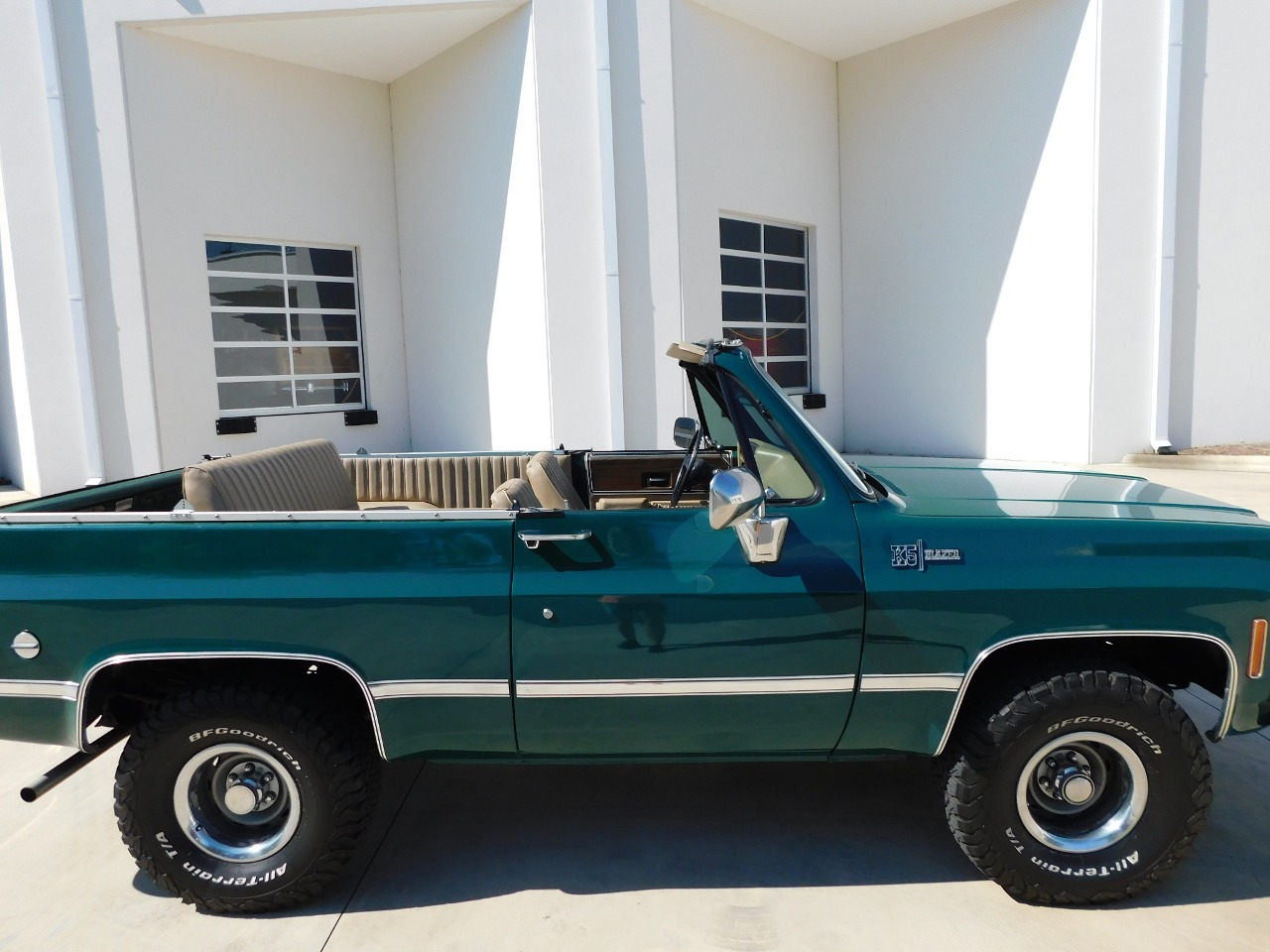 1973-chevrolet-k5-blazer-for-sale-07