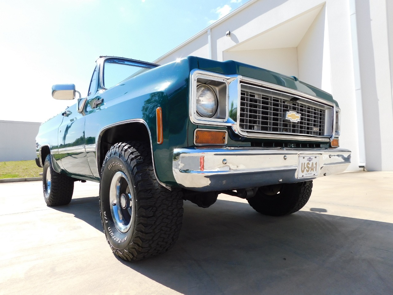 1973-chevrolet-k5-blazer-for-sale-08