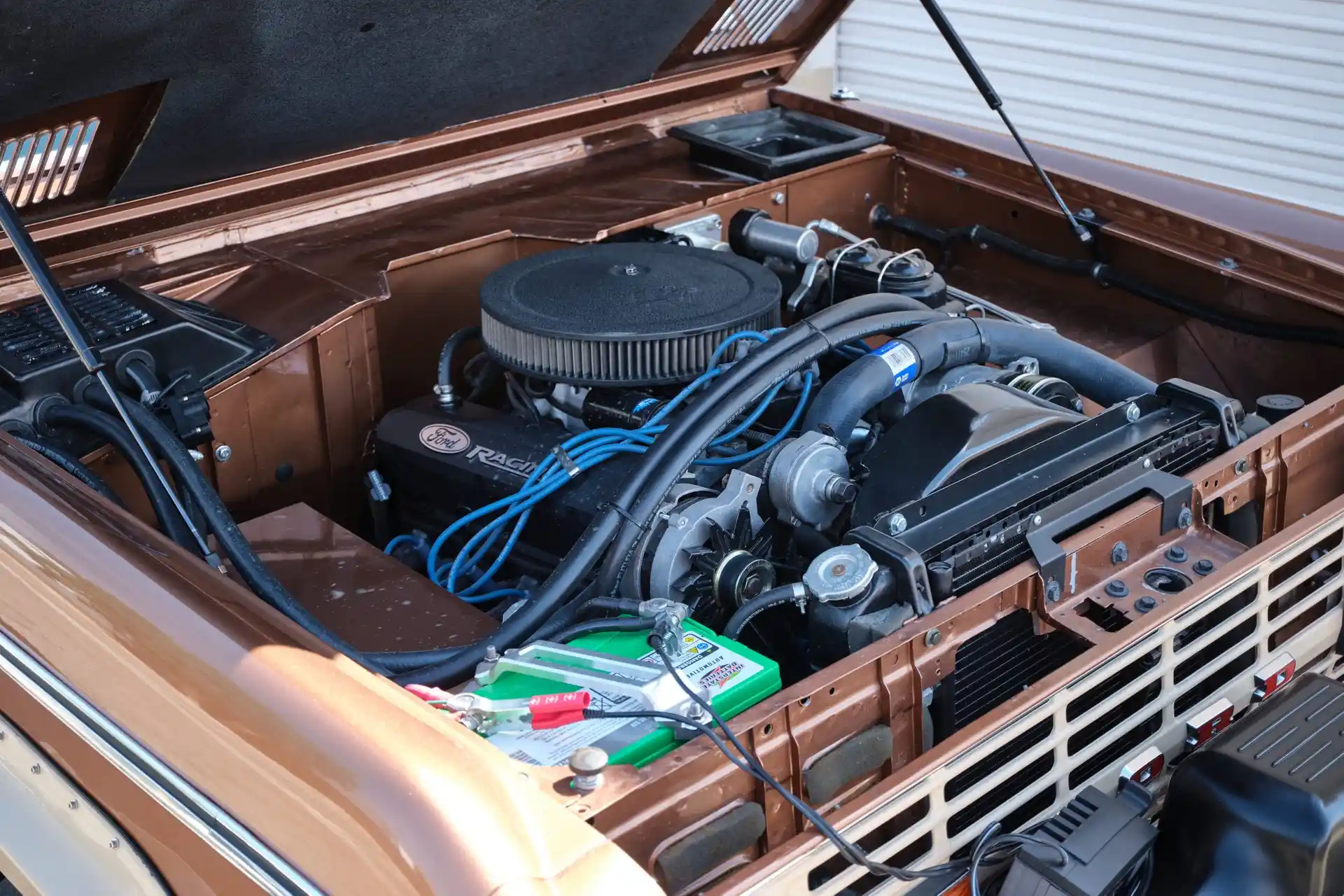 1973-ford-bronco-sport-for-sale-13