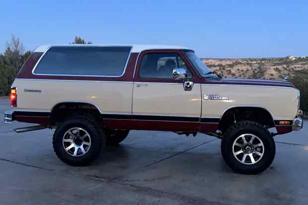 1983-dodge-ramcharger-for-sale-102