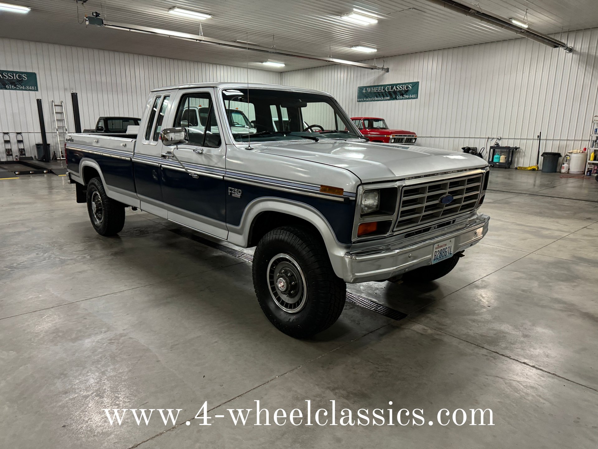 1985-ford-f250-supercab-xlt-lariat-for-sale-07