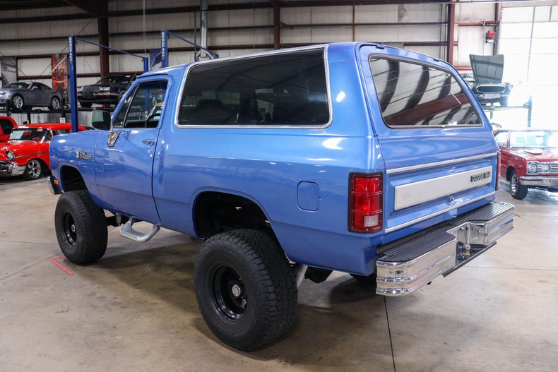 1986-dodge-ramcharger (1)