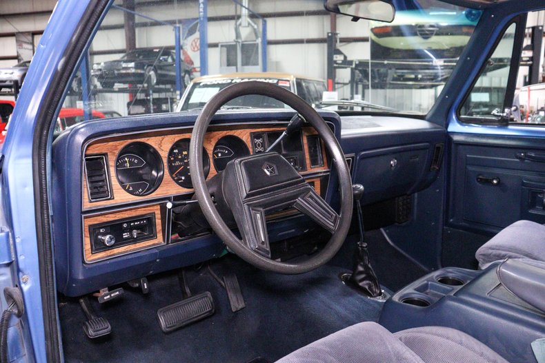 1986-dodge-ramcharger (10)