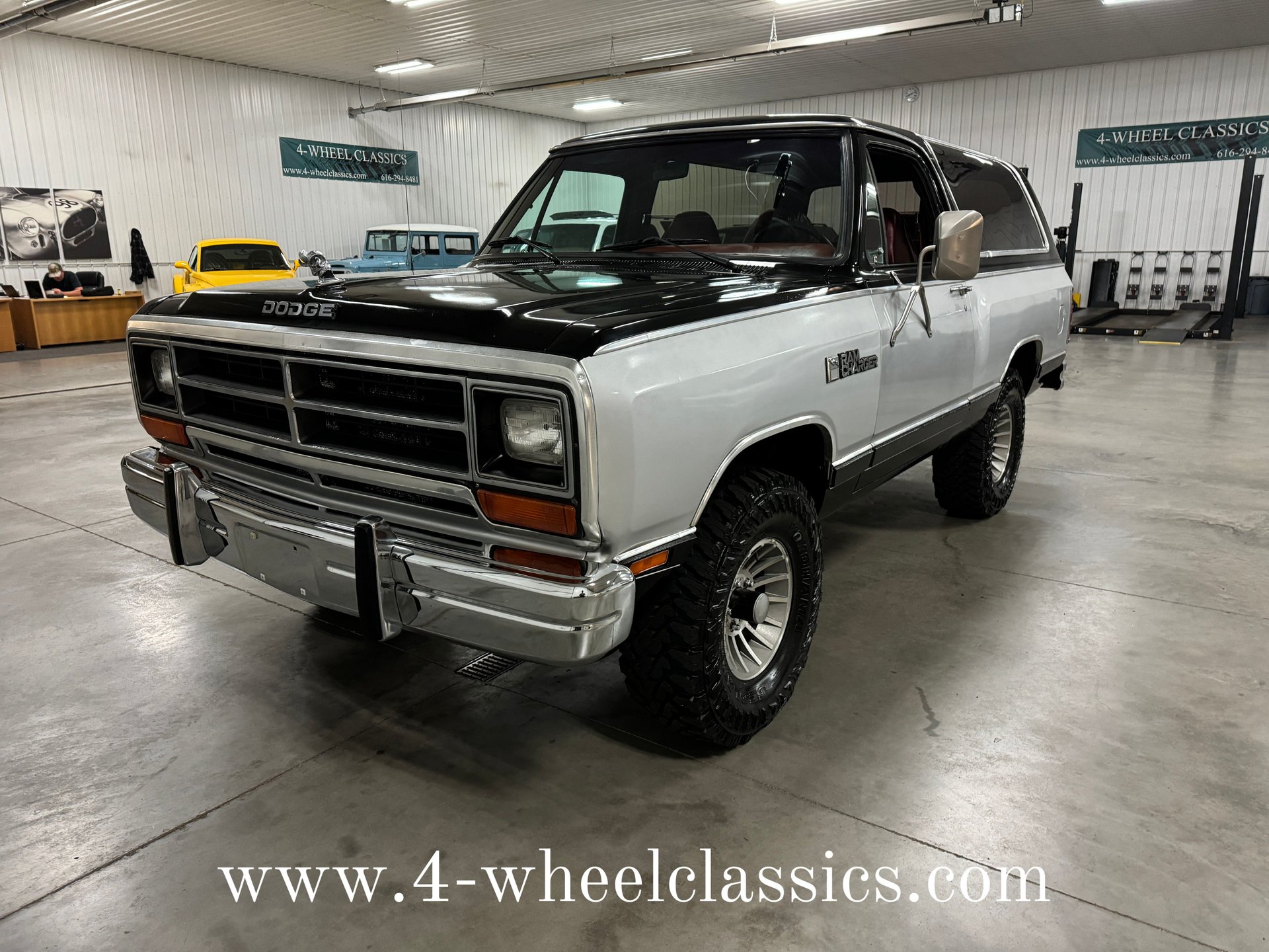 1987-dodge-ramcharger-for-sale-01