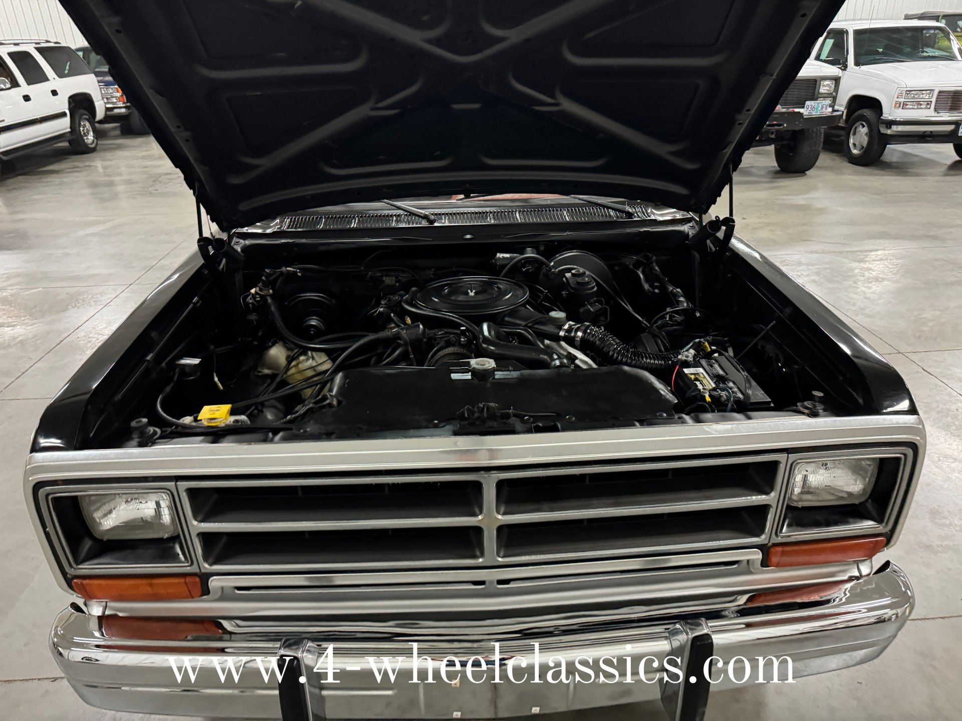 1987-dodge-ramcharger-for-sale-12