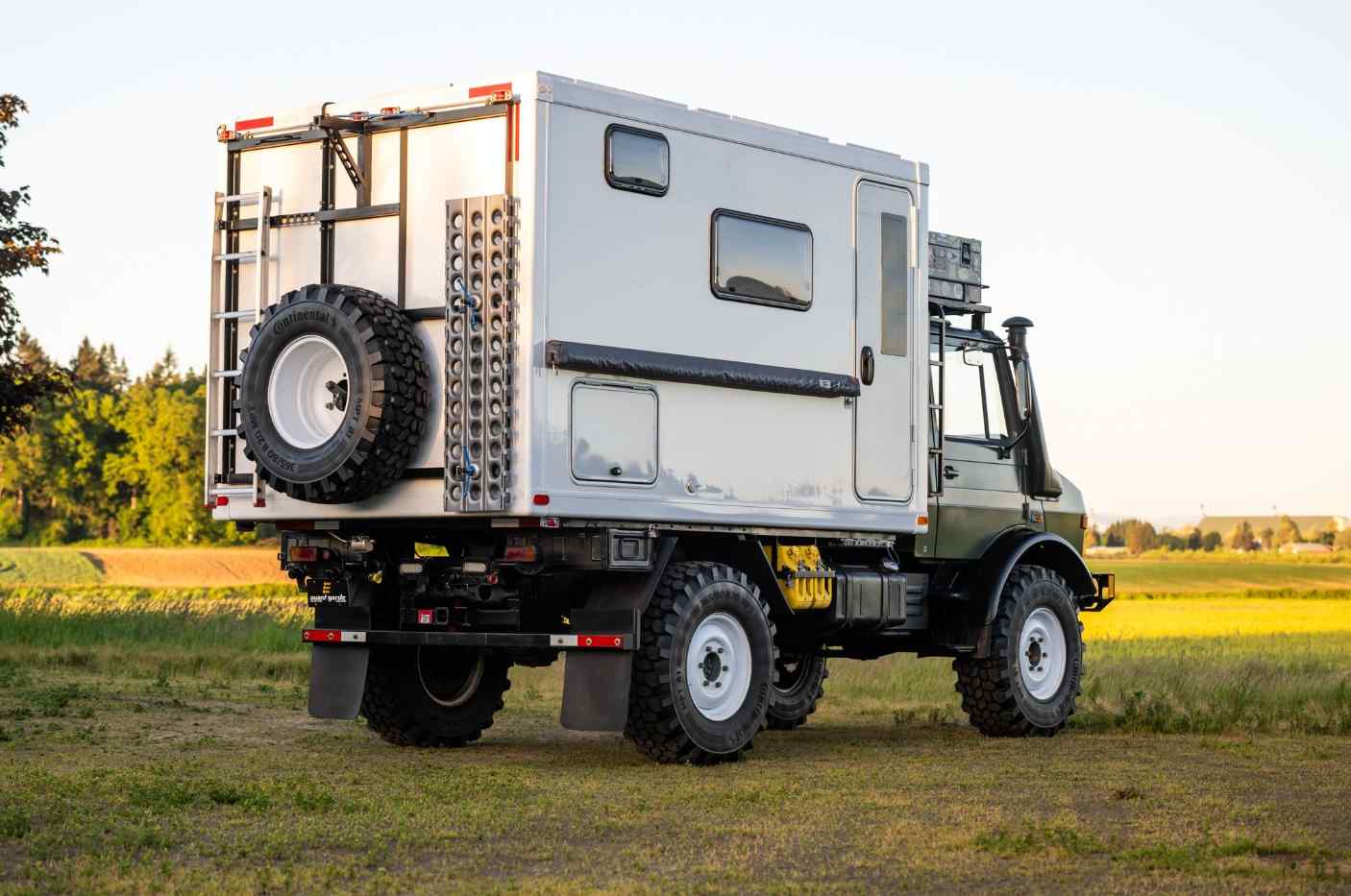 1987-mercedes-benz-unimog-u1300l-for-sale-04