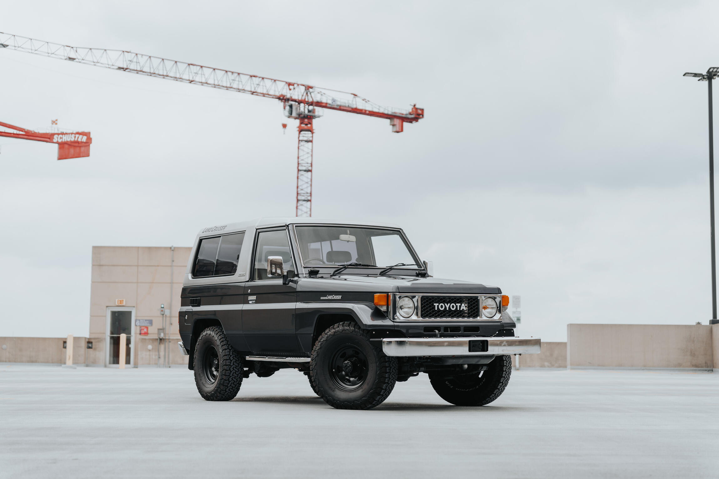 1987-toyota-land-cruiser-bj74-127