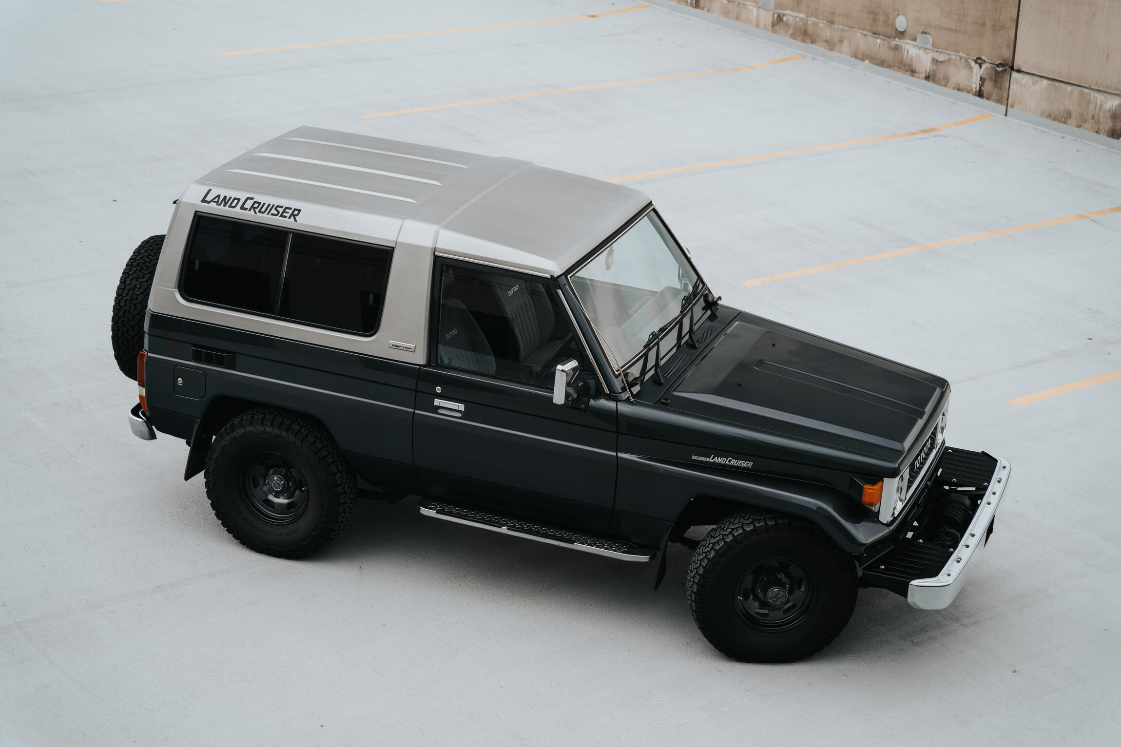 1987-toyota-land-cruiser-bj74-136