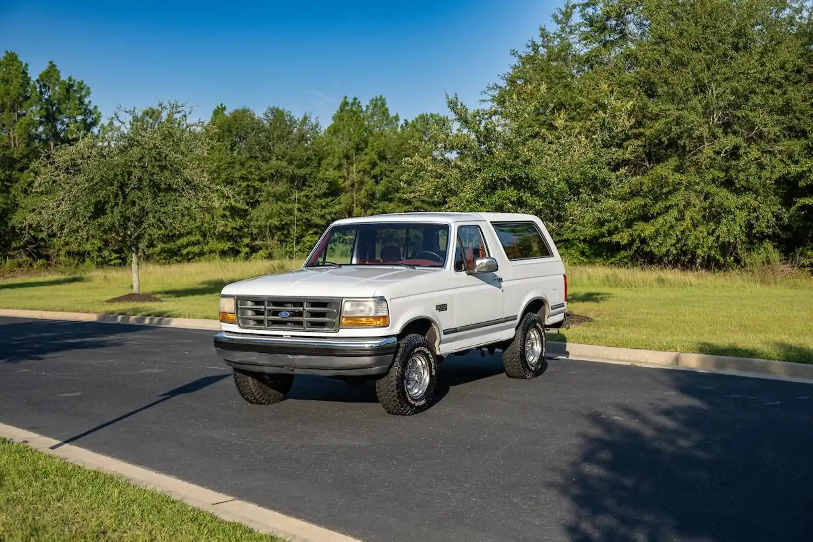 1992-ford-bronco-for-sale-08