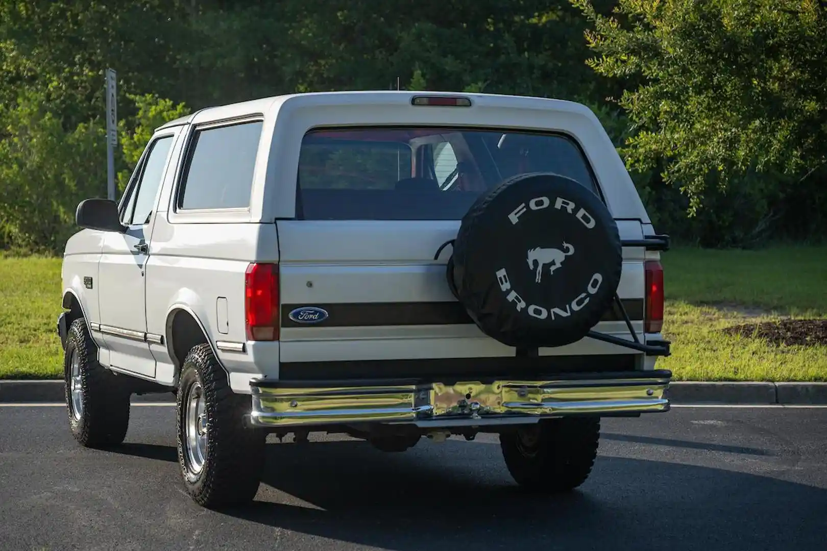 1992-ford-bronco-for-sale-09