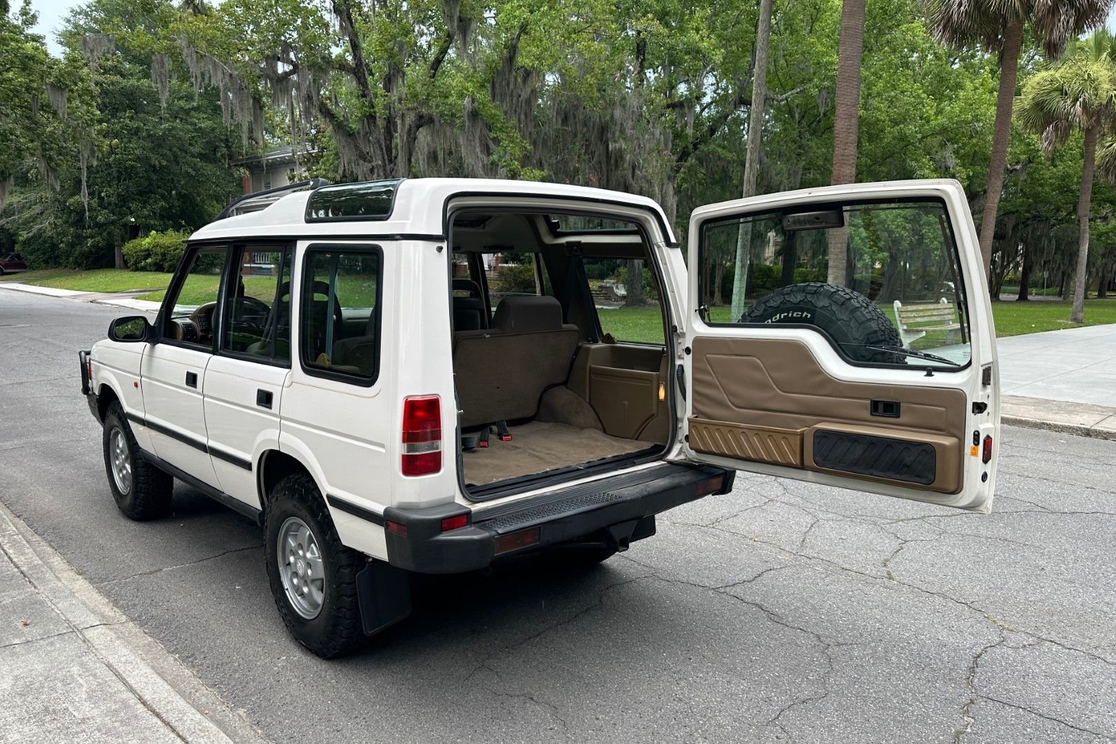 1994-land-rover-discovery (13)