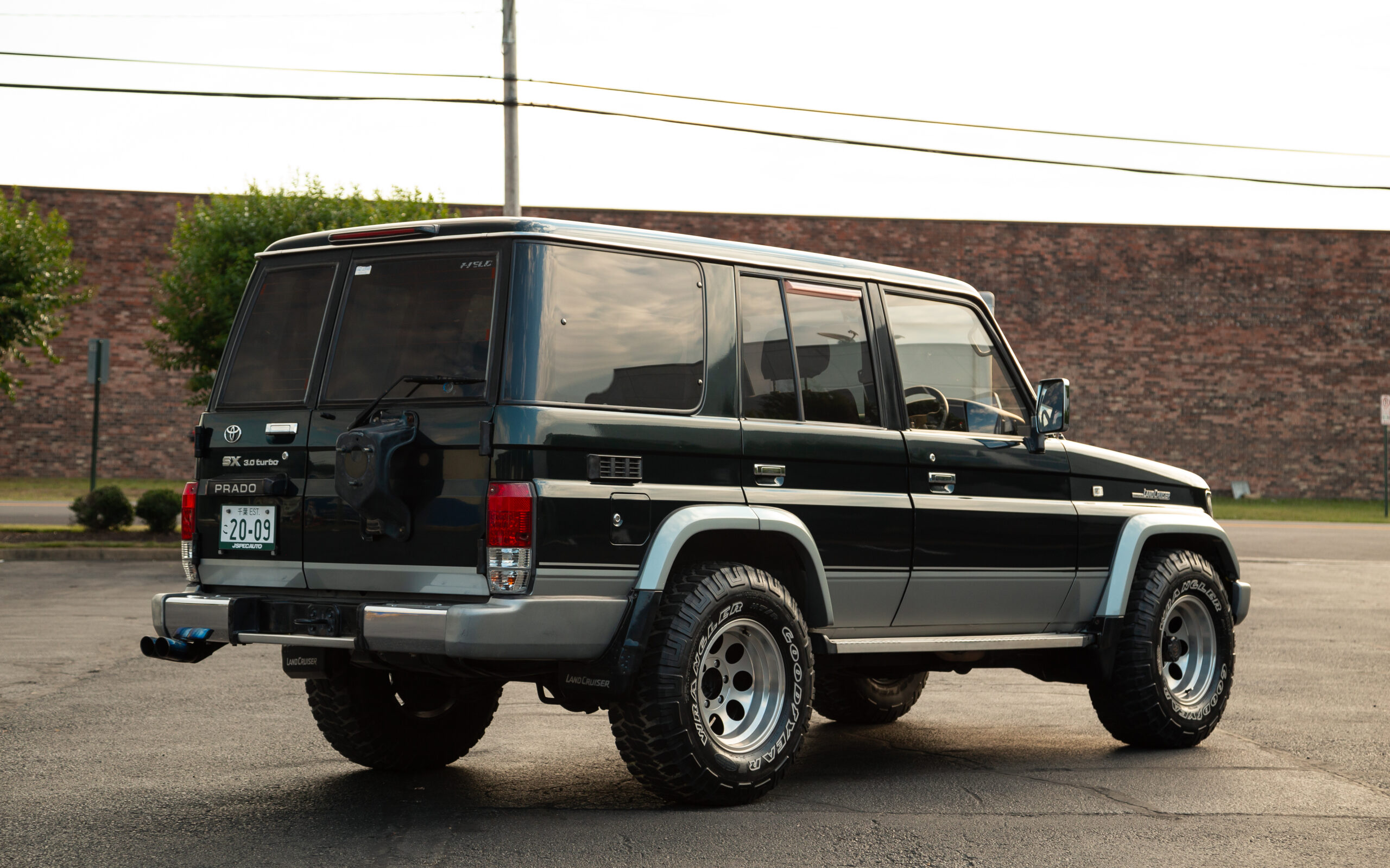 1994-toyota-land-cruiser-prado-kzj78-in-dark-green-with-a-1kz-te-and-automatic-transmission-for-sale-scaled-03