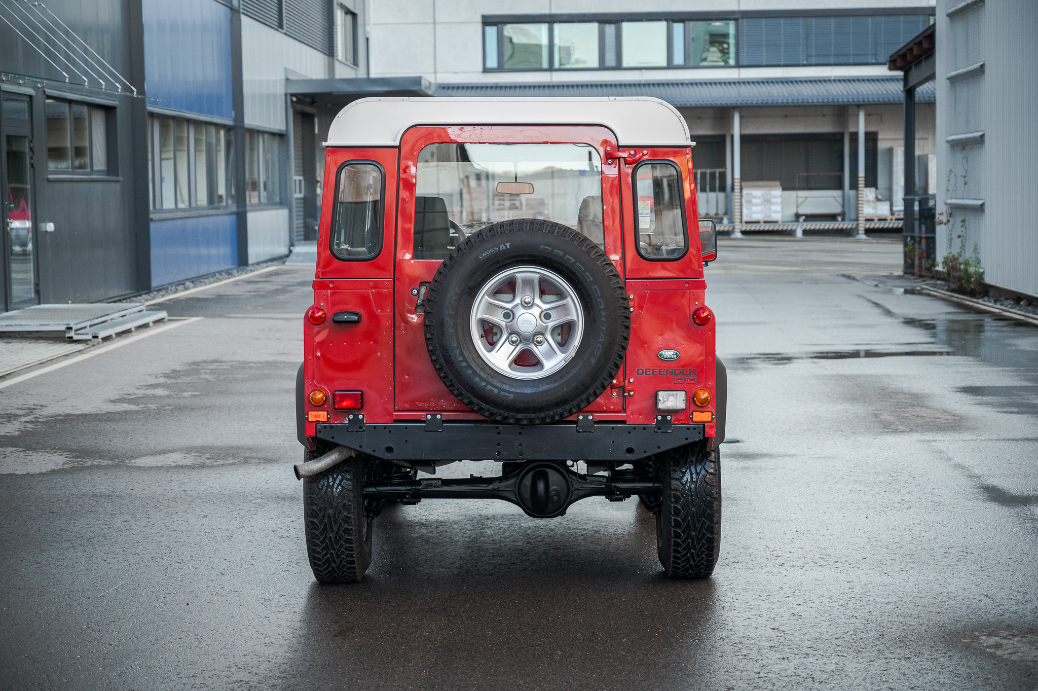 1995-land-rover-defender-90-2.5tdi-01