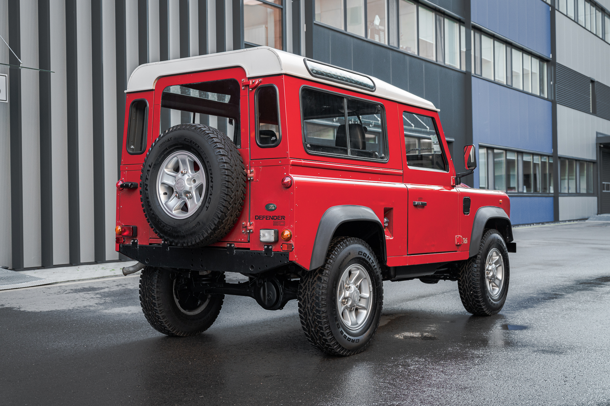 1995-land-rover-defender-90-2.5tdi-05